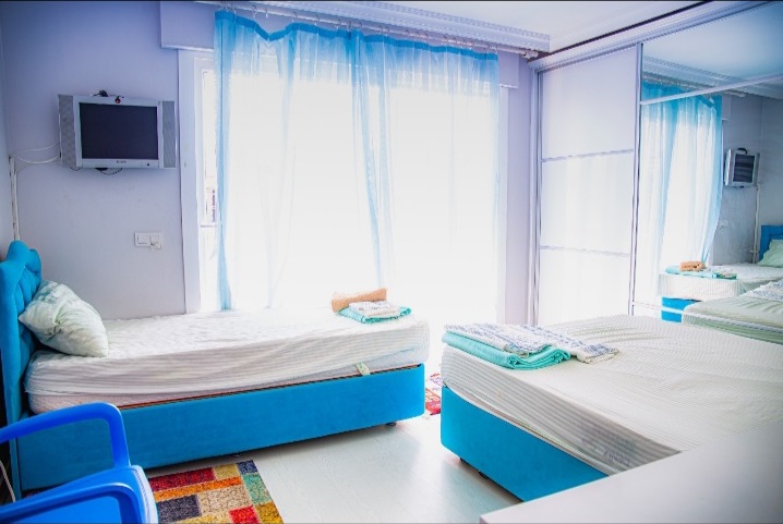 Blue House Blue 3 Kişik Oda